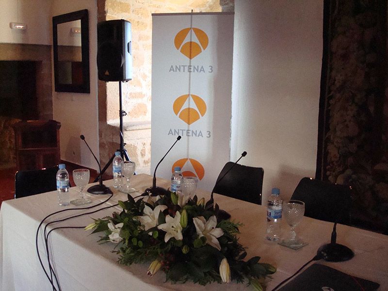 Alquiler Micro Conferencia